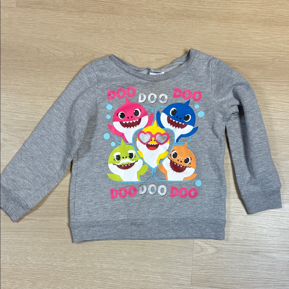 Pinkfong Gray Baby Shark Kids Sweatshirt
